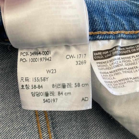 Levi’s Wedgie straight size 23 in Calling All Blues - Picture 8 of 9